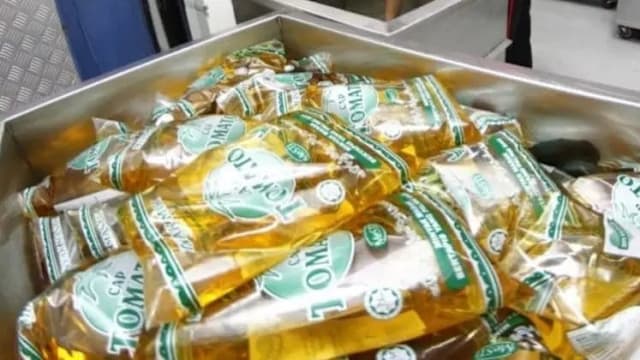 马国3月起禁外国人买补贴食用油