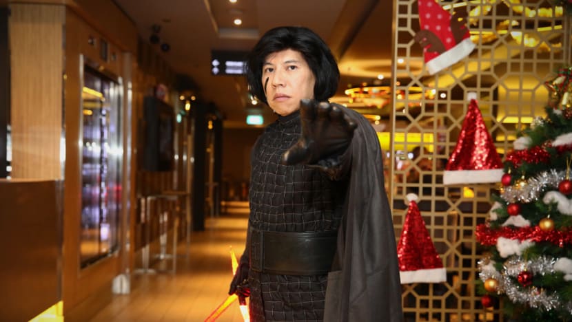 Dressed up as Kylo Ren, Star Wars fanatic hosts private screening of The Last Jedi