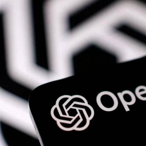 奥尔特曼：OpenAI 今年不会上市 首要任务应对AI安全问题