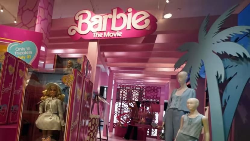 Peruncit global berlumba-lumba rebut peluang kaut untung dari filem Barbie Peruncit global berlumba-lumba rebut peluang kaut untung dari filem Barbie