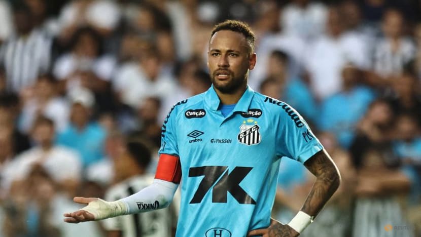 Neymar tests positive for COVID-19, Santos say