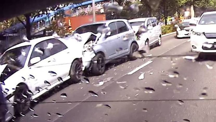 5 kereta terlibat dalam nahas berantai di PIE