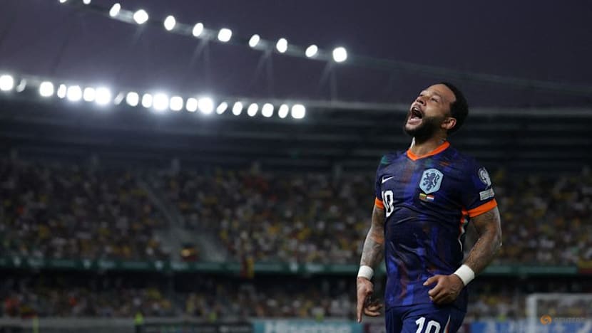 Depay proud of breaking Dutch record