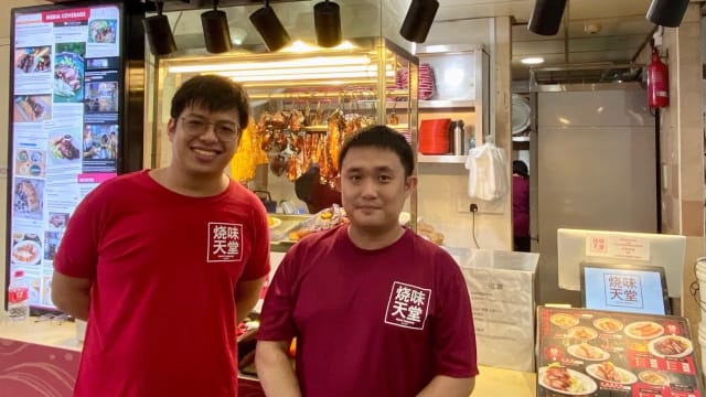 人气“烧味天堂”盛港开店！年轻老板揭小贩苦与乐