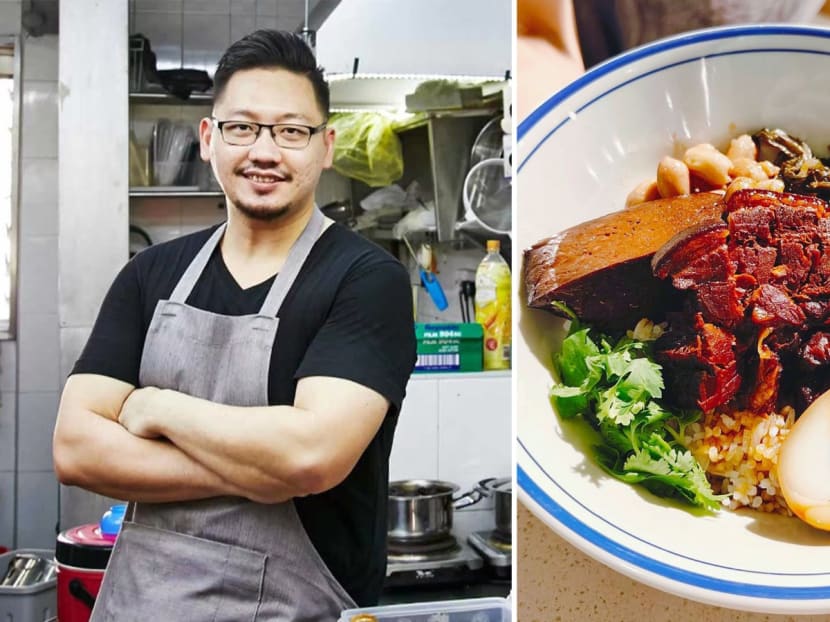 Ex-Mr Lorbak Hawker, Now A Restaurant GM, Back With Pop-Up Stall At Food Court