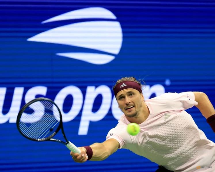 Zverev grinds past Halys, Gauff keeps rolling at US Open
