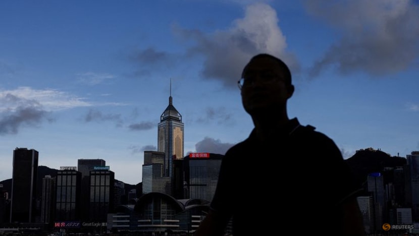 China offers foreign permanent residents of Hong Kong, Macao five-year visas China offers foreign permanent residents of Hong Kong, Macao five-year visas