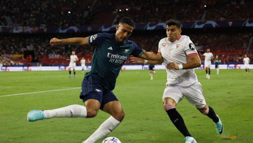 Sevilla condemn 'racist insults' against Acuna and coaching staff Sevilla condemn 'racist insults' against Acuna and coaching staff