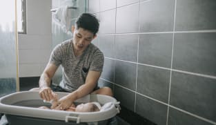 Sudah saatnya para ayah berperan lebih besar dalam pengasuhan anak