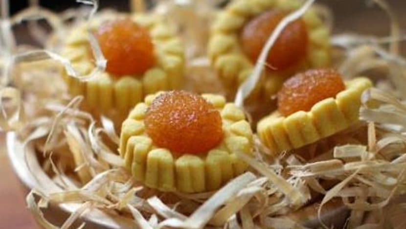 NUANSA: Buku skrap kuih Raya milik nenek & suasana buat kuih dulu-dulu NUANSA: Buku skrap kuih Raya milik nenek & suasana buat kuih dulu-dulu