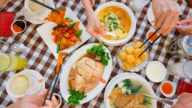 美味不妥协！5道经典小贩美食的“轻盈”吃法