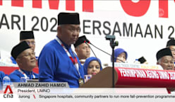Malaysia's UMNO calls for unity, rebranding of itself and BN coalition during assembly 