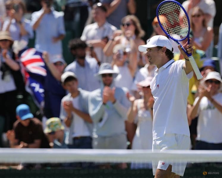 So far so perfect for De Minaur as he eyes deep Wimbledon run