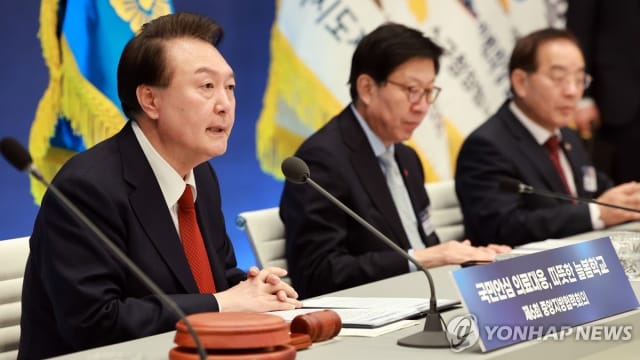 尹锡悦：医学院扩大招生是必要措施 医疗改革不容谈判或妥协