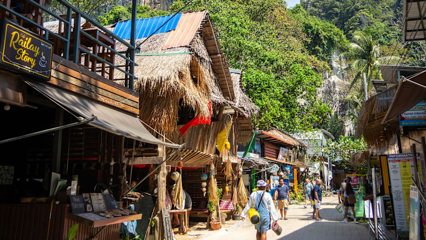 Related article image