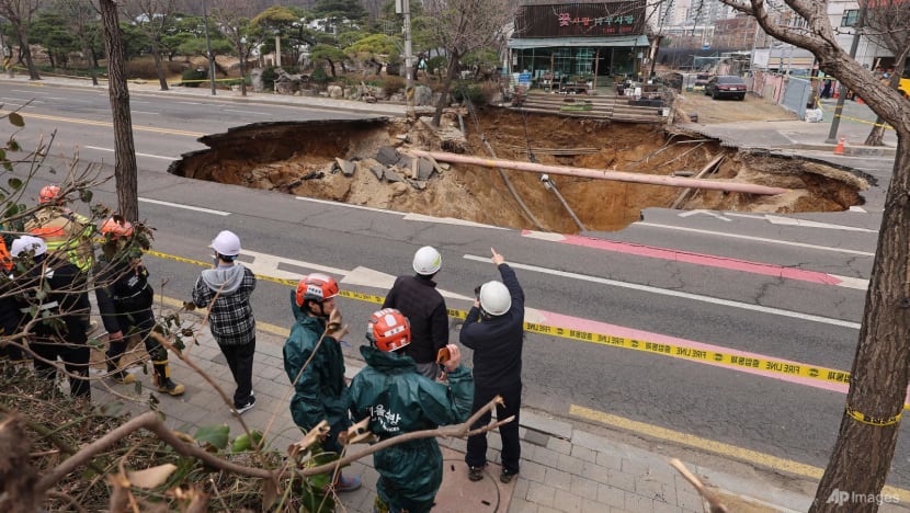 Motorcyclist found dead in Seoul after plunging into giant sinkhole
