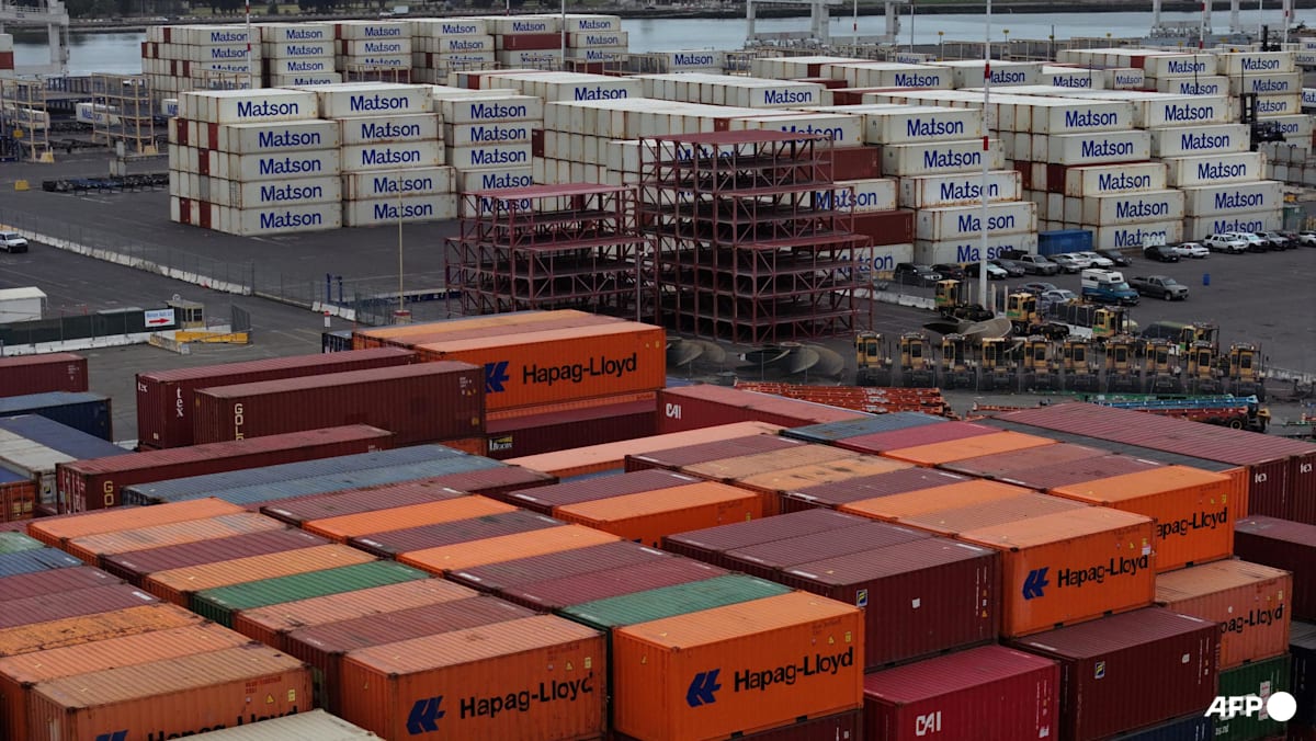 China suspends 'special port fees' on US vessels