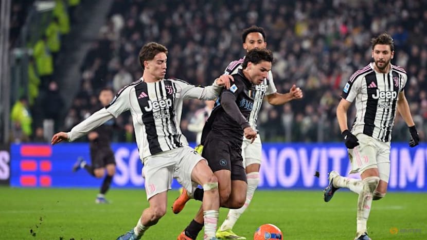 Juventus earn commanding win over injury-hit Napoli to close in on top four