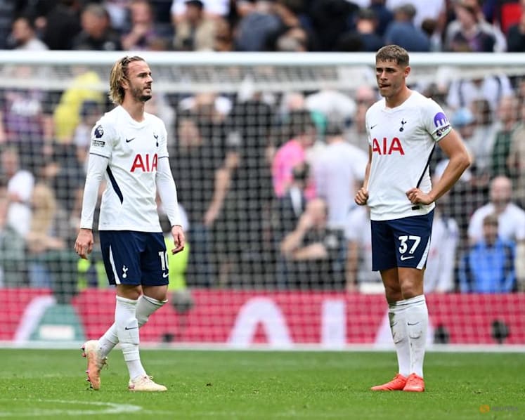 Manzambi, Jackson and Buendia fire Villa to first win as Spurs' misery deepens