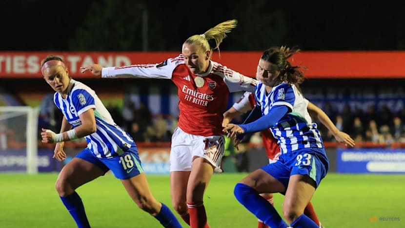 Man City win WSL title as Arsenal held by Brighton