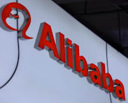Alibaba shares fall 8% after $10 billion Hong Kong share sale