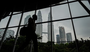 Malaysia’s wage growth lags behind GDP as ‘top firms are not scaling’ – what gives?