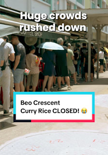 Beo Crescent’s famous no-name curry rice stall is closing for good after all, despite the hawkers averring that they were only shutting temporarily for renovations 😭 Where else is good for a hearty plate of curry rice? Tell us in the comments! #8dayseathawker #curryrice #closure #sgtiktok