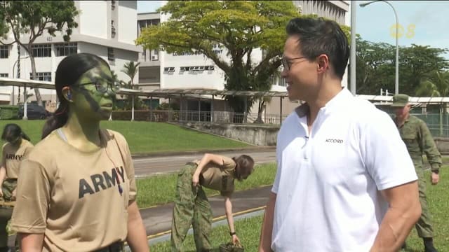 女子军训体验营反响热烈 参与人数猛增至约200人