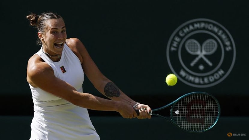 Anisimova outlasts Sabalenka, Swiatek fells Bencic to lock in Wimbledon final