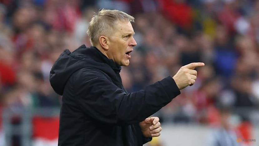 Last-gasp Parrott hat-trick books Ireland playoff spot over Hungary