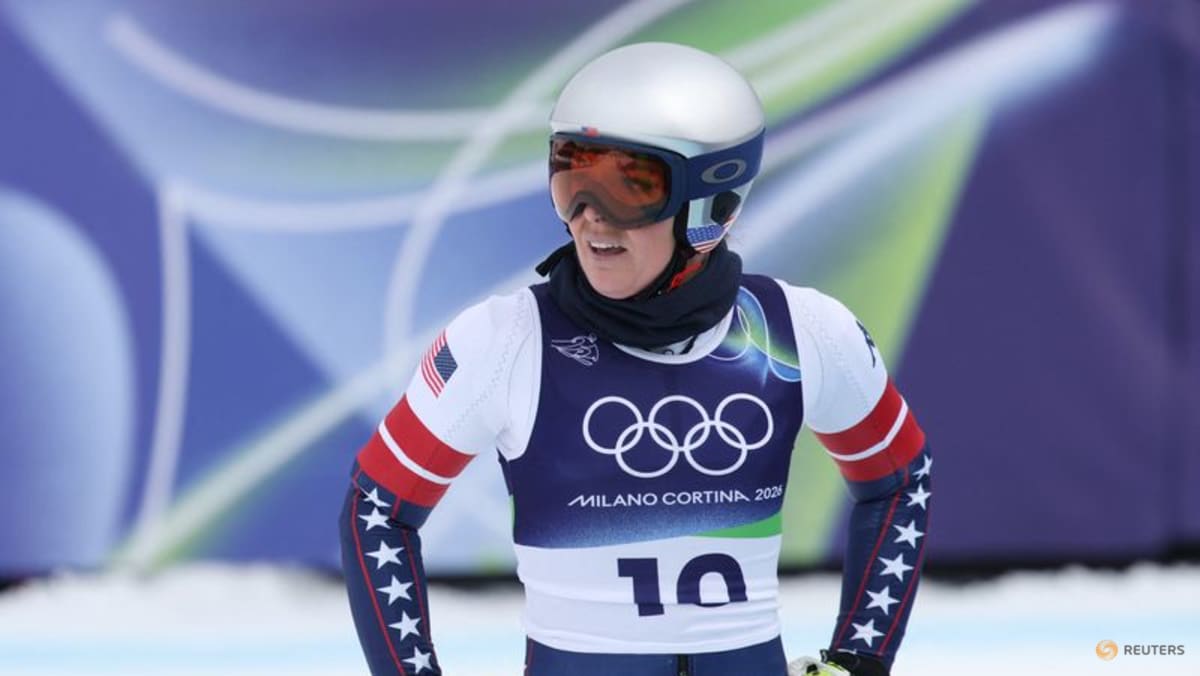 Alpine skiing-'100% gone': Vonn on ACL after doctor's doubts