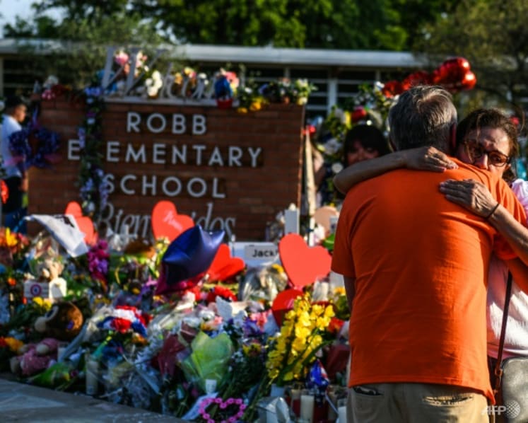 Commentary: America needs to treat its shootings as a public health emergency