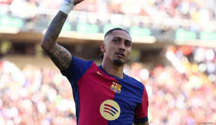 Barcelona winger Raphinha signs contract extension to 2028