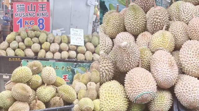 #sgdeals“1kg $8”猫山王榴梿热延烧到盛港！