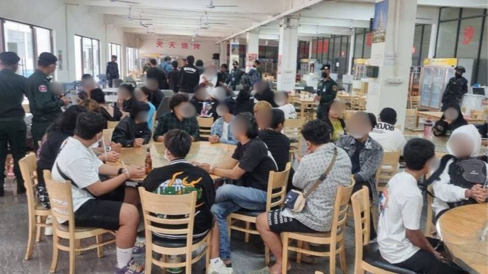 柬埔寨捣毁网络诈骗窝点149人落网包括114名外籍人士- 8world