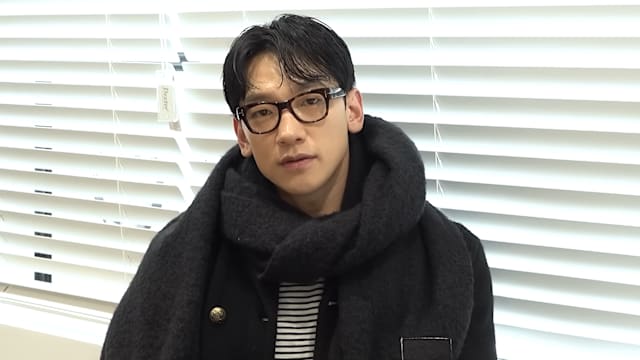 颈椎出现移位、腰部老化与发炎，Rain身体出状况！