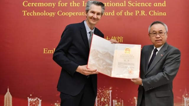 中国资深外交官李军华受委出任联合国副秘书长