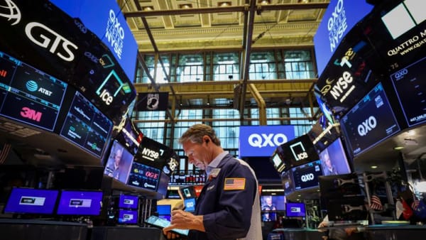 Investors sell US shares in past week flock to Japan, Europe, BofA note shows - Channel News Asia (Picture 2)