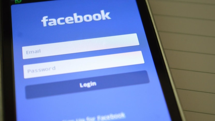 Male ex-school teacher pretends to be different persons online to befriend teenagers, send them obscene content Male ex-school teacher pretends to be different persons online to befriend teenagers, send them obscene content