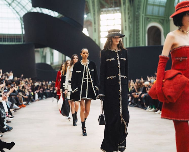 Chanel's grand bow to the future: The fashion juggernaut dazzles even without a designer