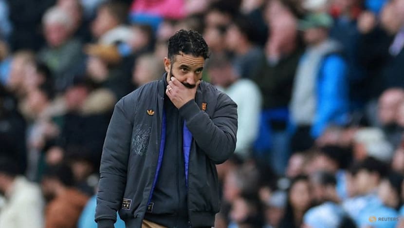 Man United fans torn over sacking of Amorim