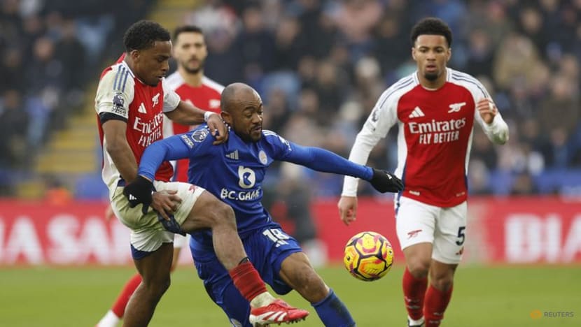 Makeshift striker Merino bags brace as Arsenal beat Leicester