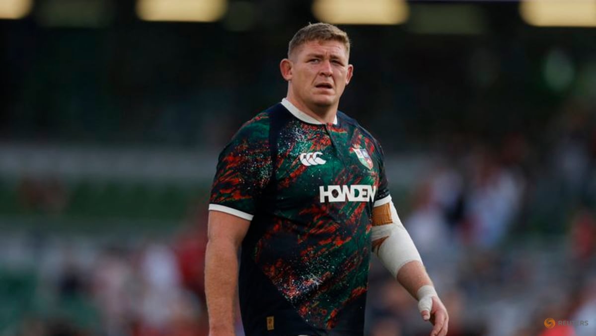 Furlong ridicule out of order, says Italy prop who gave him 'wings'