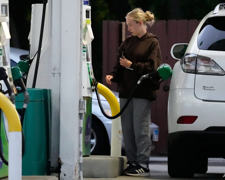 US inflation slows slightly in July despite elevated fuel prices