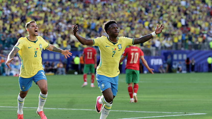 Sloppy Brazil held by Morocco 1-1 in their World Cup opener
