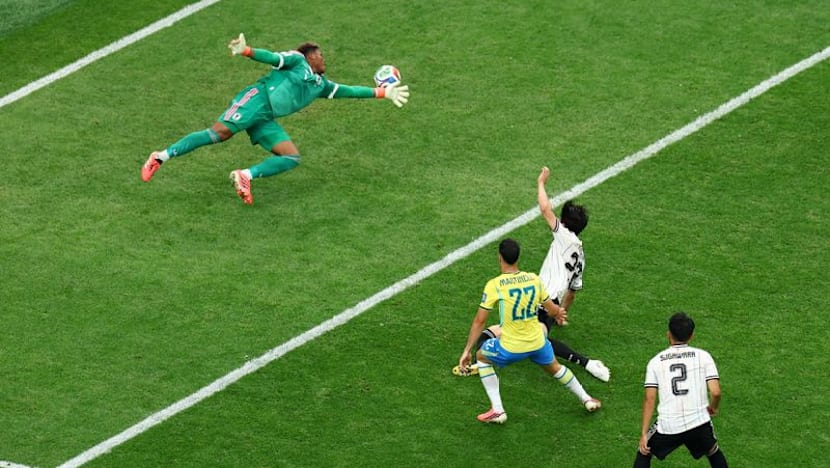 Martinelli to the rescue as Brazil edge Japan 2-1 in last 32