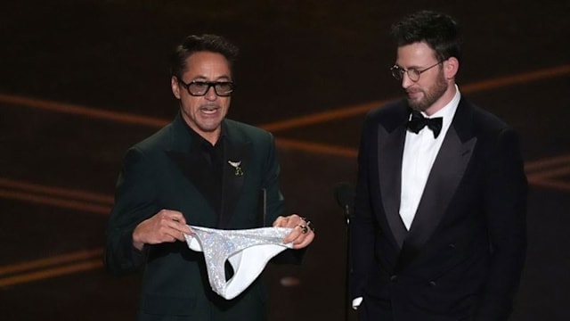 Iron Man、Captain America奥斯卡惊喜合体！Robert Downey Jr.突掏丁字裤嗨喊：待会工作要用