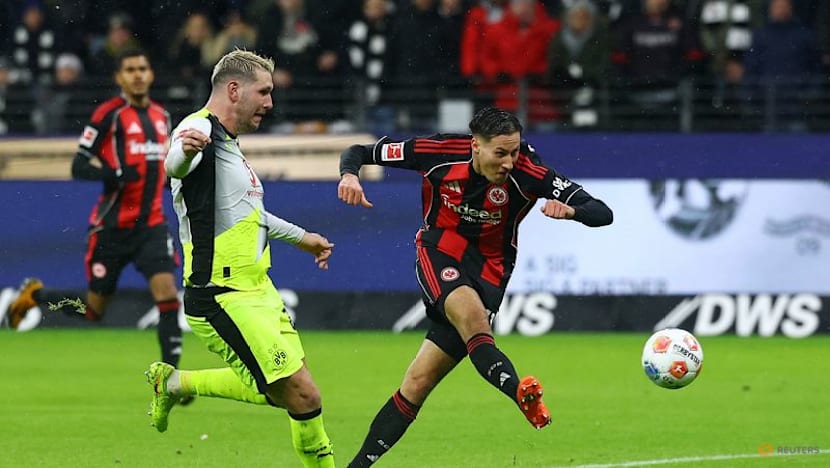 Dortmund twice waste lead but grab last-gasp equaliser for 3-3 draw at Frankfurt
