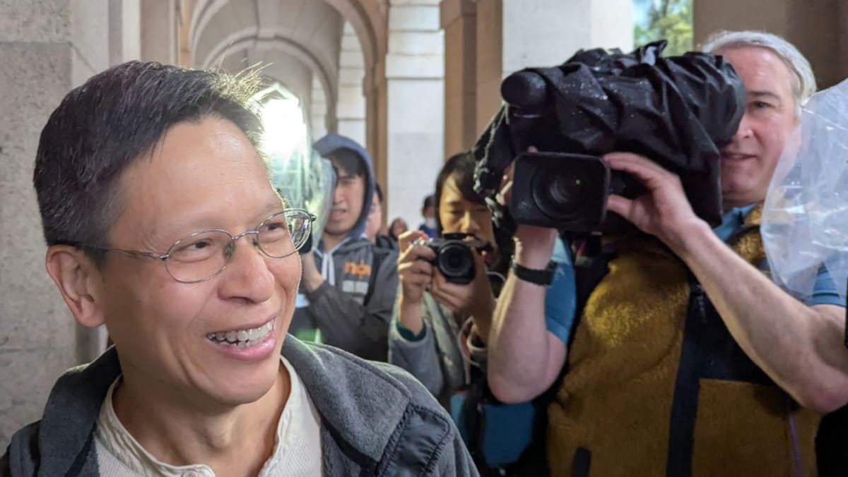 Hong Kong top court quashes conviction of Tiananmen vigil activists