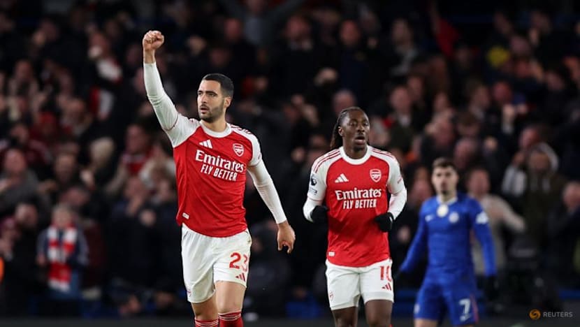 Arsenal go five points clear, Villa roar back at Brighton to go third